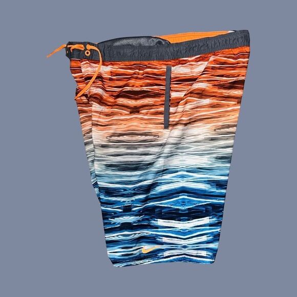 Nike 9” Volly Board Shorts Trunks Swim Size Large - Picture 6 of 6